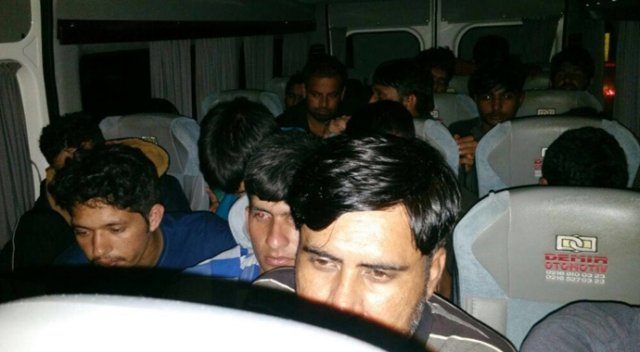 Edirne&#039;de 27 kaçak göçmen yakalandı