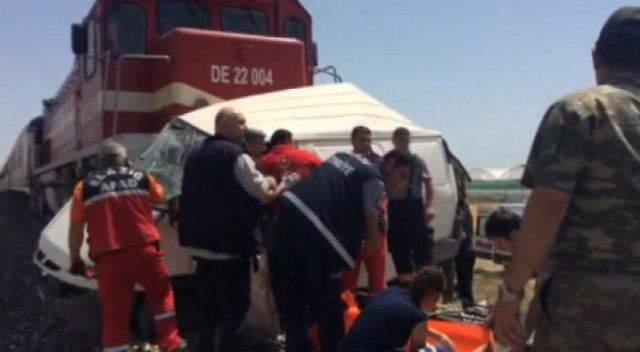 Elazığ&#039;da tren faciası, 9 kişi hayatını kaybetti