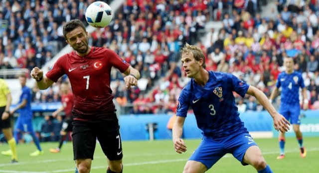 Gökhan Gönül Çek Cumhuriyeti maçı öncesi iddialı konuştu