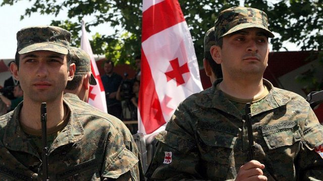 Gürcistan&#039;da zorunlu askerlik kaldırıldı