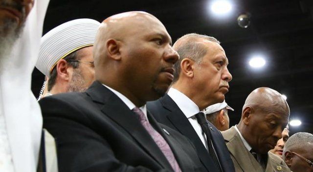 Muhammed Ali&#039;nin cenazesinde Erdoğan&#039;a yoğun ilgi