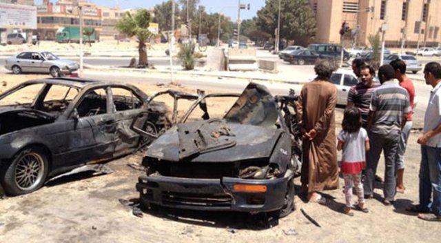 Teröristler hastaneye saldırdı: 5 ölü, 13 yaralı