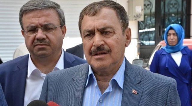 Bakanı Eroğlu: Uygun olmayan Suriyeliler vatandaş olamayacak