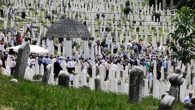 Bosna Hersek&#039;te şehitler anıldı