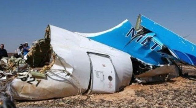 Düşen Mısır uçağının parçaları İsrail&#039;de bulundu