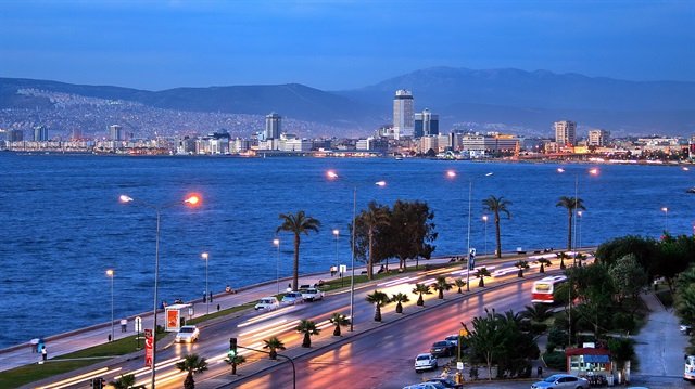 İzmir&#039;e &#039;Sultan Alparslan Köprüsü&#039;
