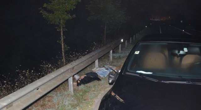 Karanlıkta yolda yürürken otomobil çarptı: 1 ölü