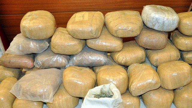 Romanya&#039;da 2,3 ton kokain ele geçirildi