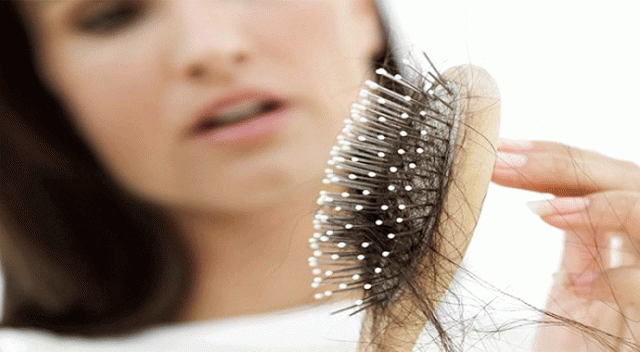 Saç dokülmeleri hastalıklara işaret olabilir