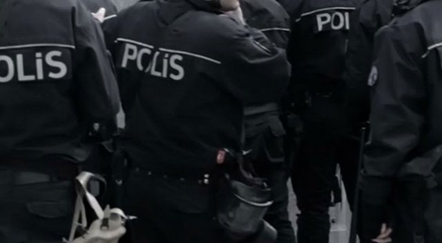 Burdur&#039;da 11&#039;i müdür 38 polis tutuklandı