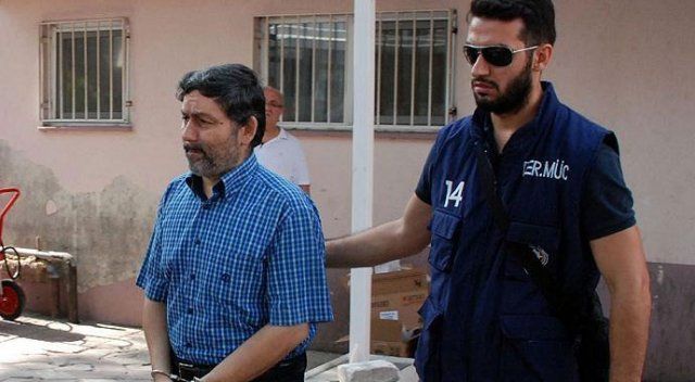 Celal Bayar Üniversitesi eski rektörü tutuklandı