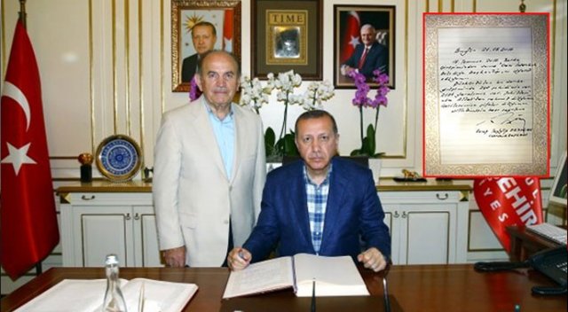 Cumhurbaşkanı Erdoğan İBB&#039;de şeref defterini İmzaladı