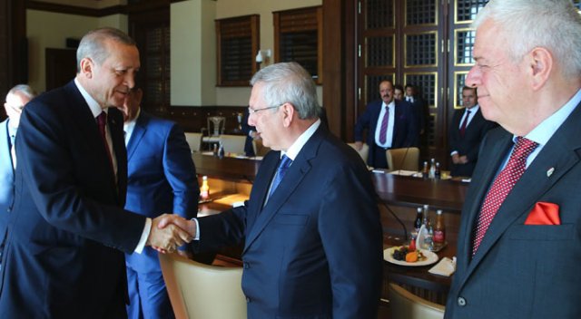 Cumhurbaşkanı Erdoğan, Kulüpler Birliği&#039;ni kabul etti