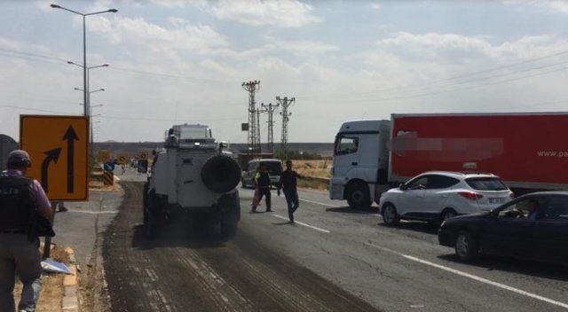 Diyarbakır&#039;da bomba yüklü araçla hain saldırı - DİYARBAKIR PATLAMA