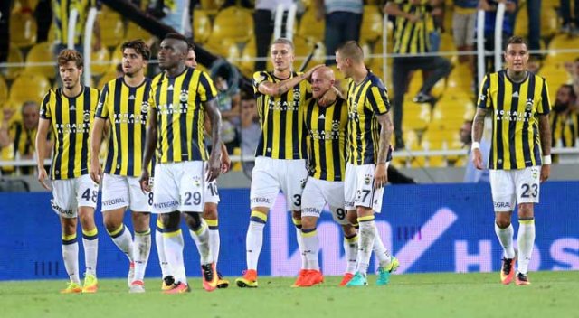 Fenerbahçe, Advocaat&#039;ın ilk maçında Grasshoppers&#039;ı sahadan sildi