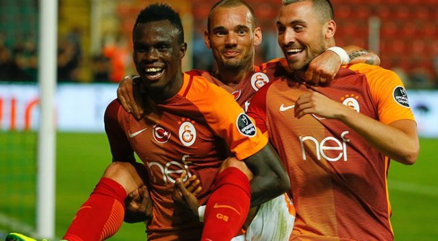 Galatasaray 36 hafta sonra ilk kez lider