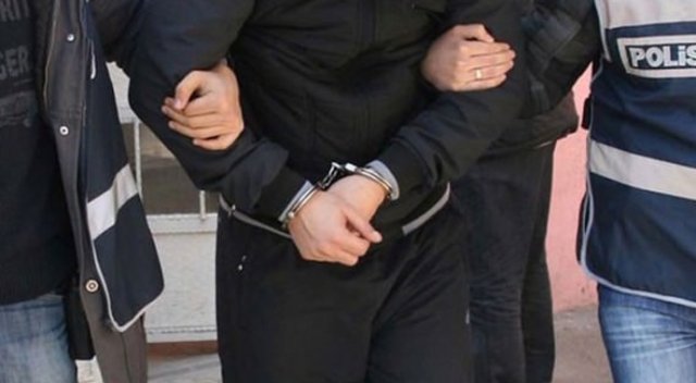 İzmir&#039;de eski emniyet müdürleri gözaltında!