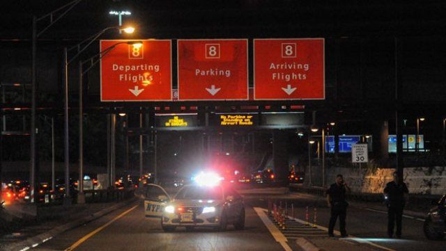 JFK Havalimanı&#039;nda &#039;silahlı saldırı&#039; paniği