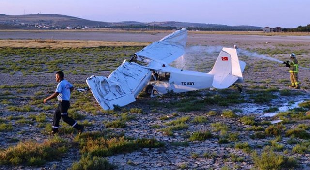 Tekirdağ&#039;da eğitim uçağı düştü, 2 kişi hayatını kaybetti