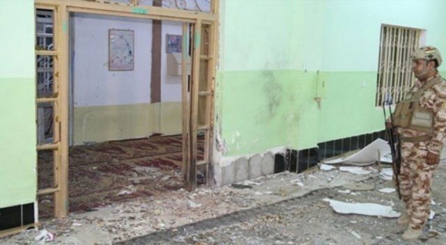 Kerkük&#039;te camide patlama:3 yaralı