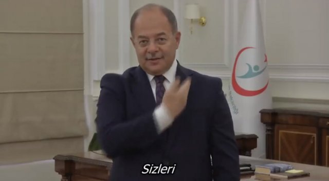 Sağlık Bakanı Recep Akdağ’dan işaret diliyle mesaj