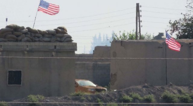 Tel Abyad&#039;da YPG Amerikan bayrağı açıyor