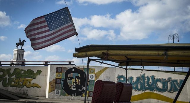 ABD, Küba&#039;ya uyguladığı ekonomik yaptırımları hafifletti