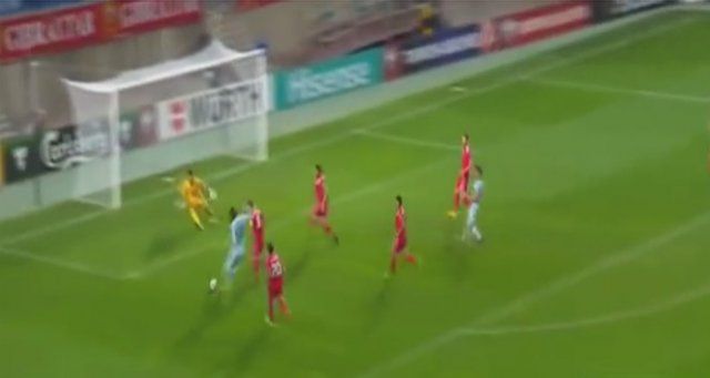 Belçikalı Benteke 7. saniyede attığı bu gol ile tarihe geçti