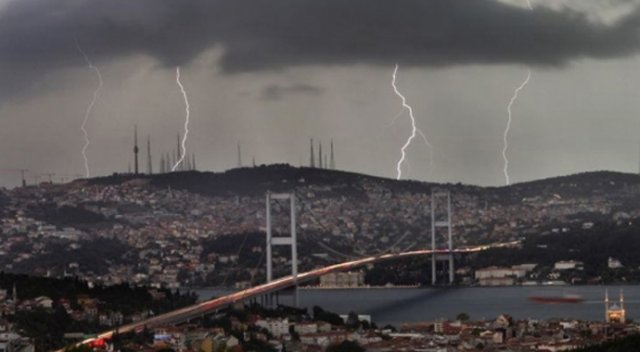 İstanbullular dikkat! Bu gece yağmur geliyor
