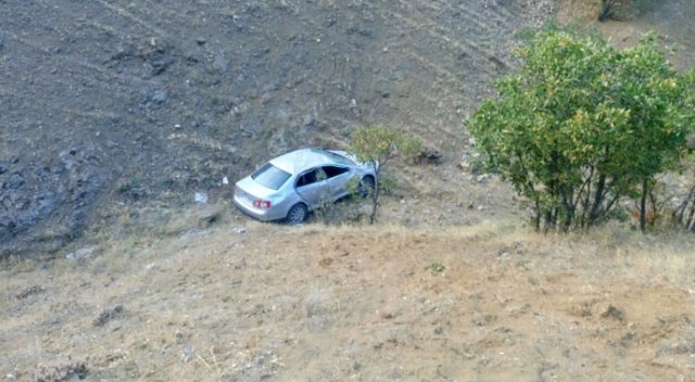 Malatya&#039;da otomobil şarampole uçtu: 4 yaralı