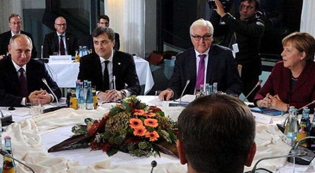 Merkel Putin ve Hollande Berlin&#039;de bir araya geldiler!