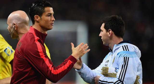 Ronaldo: &quot;Messi ile yakın arkadaş değiliz&quot;
