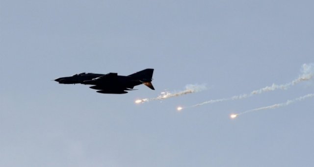 Yemen’e hava saldırısı: 17 ölü