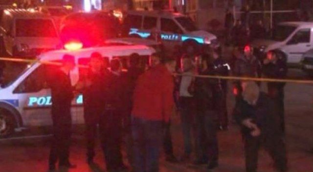 Ankara&#039;da emniyet mensuplarına ses bombalı saldırı