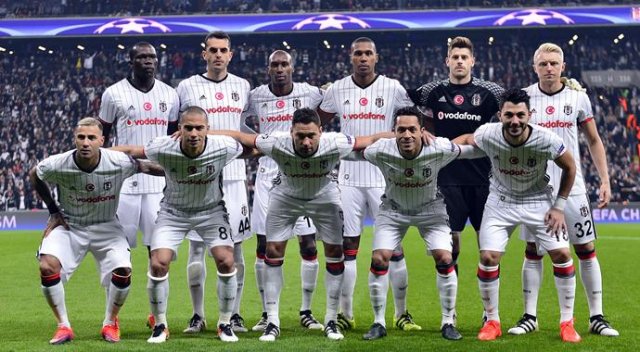 Beşiktaş&#039;ta sakatlık şoku! Oyunu terk etti...