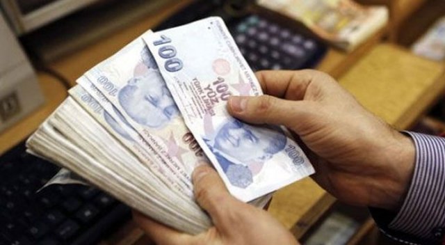 FETÖ ve PKK&#039;nın banka oyunu: Halkı paraları çekmeye çağırdılar