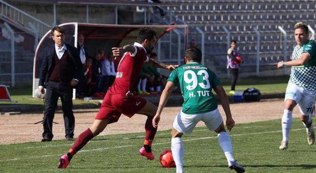 Feyyaz Uçarlı Bandırmaspor, Giresunspor&#039;la golsüz berabere kaldı