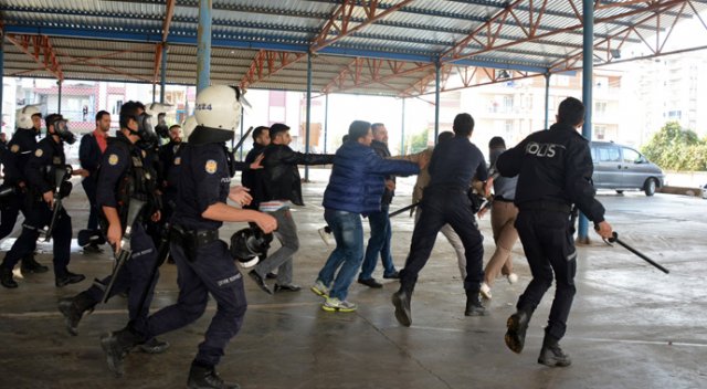 HDP&#039;liler Antalya&#039;yı da karıştırdı, çok sayıda gözaltı var