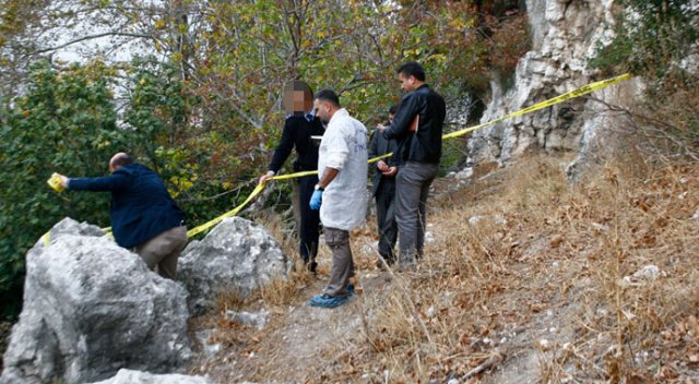 İzmir&#039;de ormanda yanmış ceset bulundu