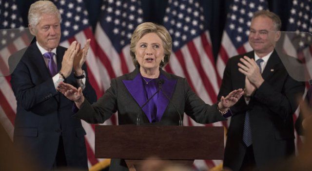 Seçimi kaybeden Clinton&#039;dan ilk açıklama