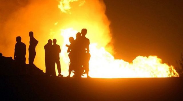 Siirt&#039;te teröristler doğalgaz boru hattına saldırdı