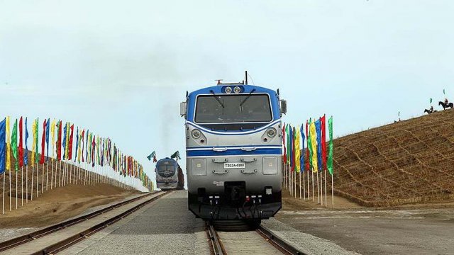 Türkmenistan-Afganistan-Tacikistan Demiryolu Hattı&#039;nın ilk etabı açıldı
