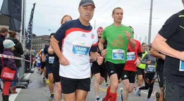 Üniversiteliler Avrasya Maratonu&#039;nda ALS derneği için koşacak