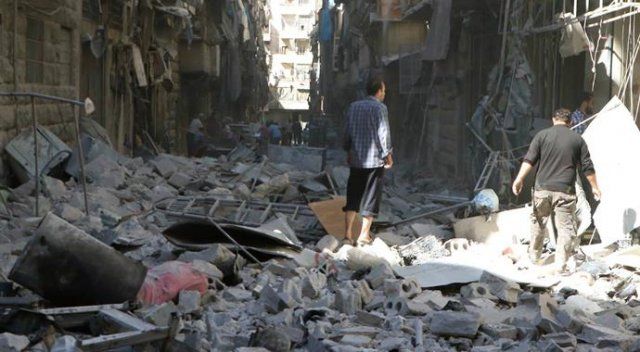 Esad askerleri Halep&#039;i yağmalıyor