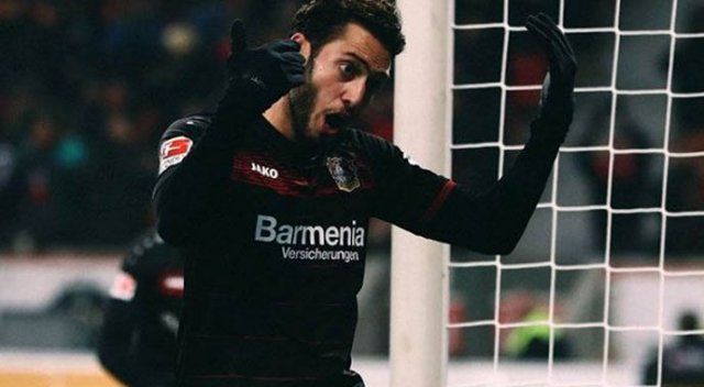 Hakan Çalhanoğlu&#039;nun golü 1 puanı kurtardı
