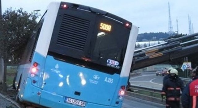 Halk otobüsü devrildi: 10 yaralı