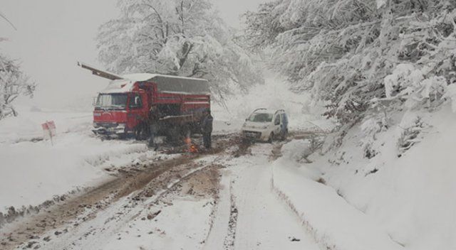 Kastamonu - Karabük karayolunda ulaşıma kar engeli