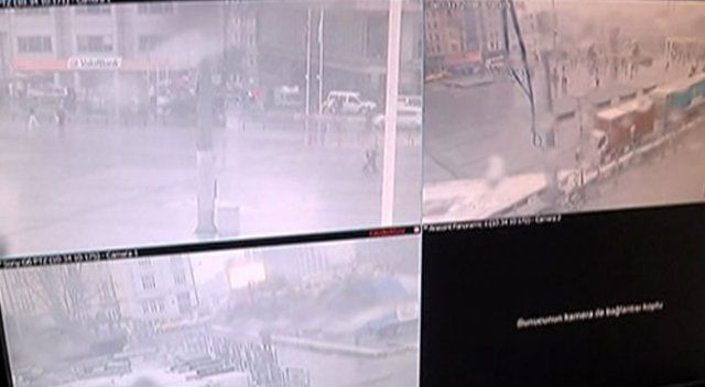 Polis Taksim’i MOBESE tırı ile izliyor