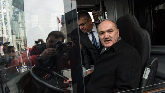 Türkiye&#039;nin ilk yüzde 100 yerli elektrikli otobüsü yola çıktı