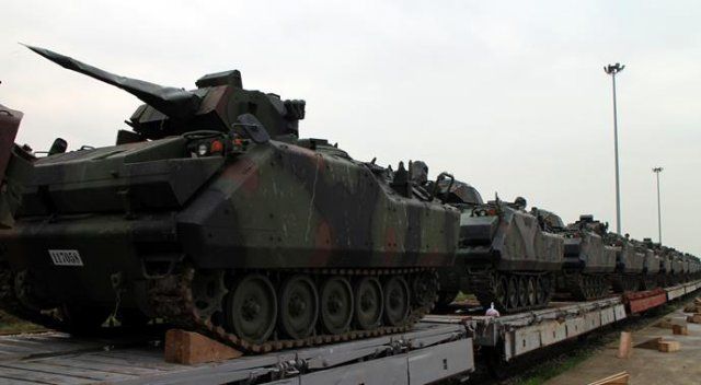Zırhlı muharebe araçları, Suriye sınırına gönderildi